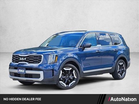 Used 2025 Kia Telluride S FWD image 1