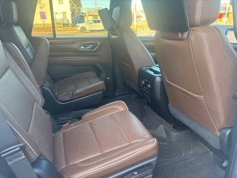 Used 2021 Chevrolet Tahoe High Country image 22