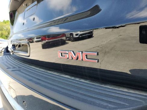 New 2026 GMC Yukon XL Denali w/ Sun & Power Step Package RWD image 7