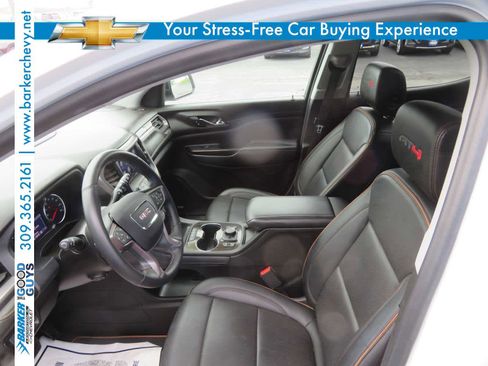 Used 2023 GMC Acadia AT4 w/ Preferred Package image 15