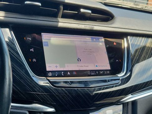 Used 2023 Cadillac XT6 Premium Luxury w/ Technology Package AWD/4WD image 19