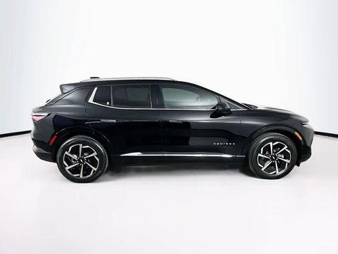 Used 2025 Chevrolet Equinox EV LT w/ Convenience Package image 26