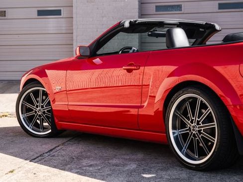 Used 2006 Ford Mustang GT Premium RWD image 56