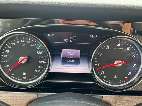 Used 2018 Mercedes-Benz E 300 4MATIC image 14