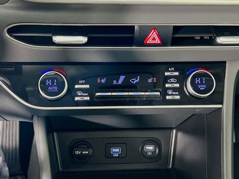 Certified 2023 Hyundai Sonata SEL w/ Cargo Package image 16