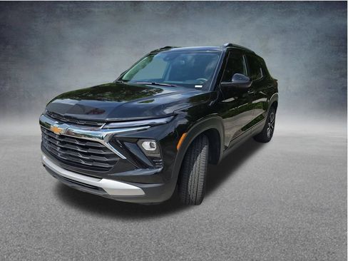 Used 2025 Chevrolet TrailBlazer LT FWD image 10