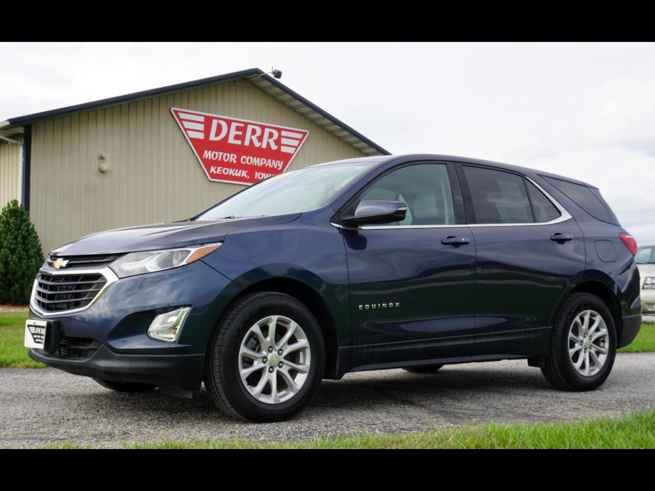 Used 2019 Chevrolet Equinox LT FWD image 1