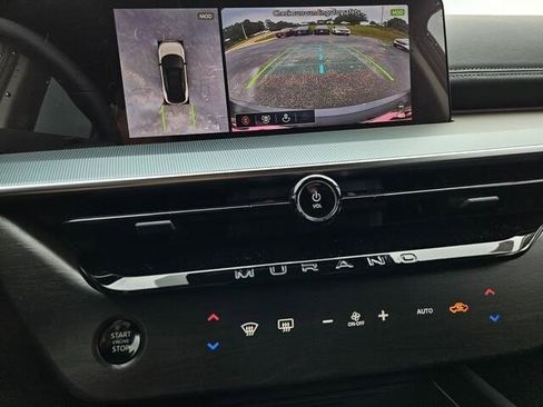 New 2025 Nissan Murano SL image 21