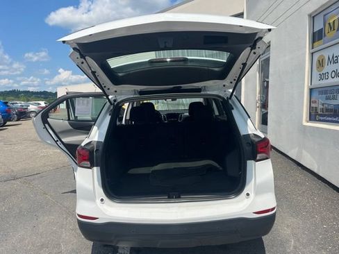 Used 2023 Chevrolet Equinox LS w/ LPO, Cargo Package AWD/4WD image 30