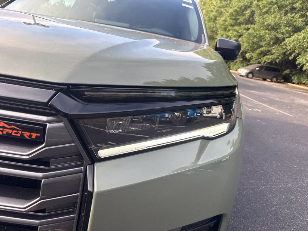 New 2026 Honda Pilot TrailSport image 9