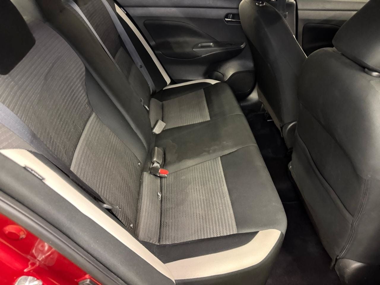 Used 2021 Nissan Versa SV FWD image 14