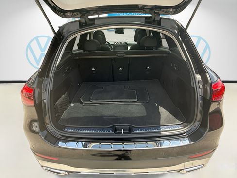 Used 2023 Mercedes-Benz GLC 300 4MATIC w/ Exclusive Trim Package image 27