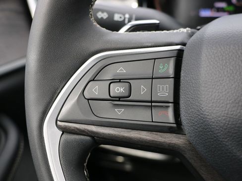 Used 2023 Jeep Grand Cherokee 4WD 4xe image 21