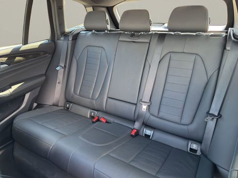 Used 2019 BMW X3 xDrive30i w/ Premium Package image 13