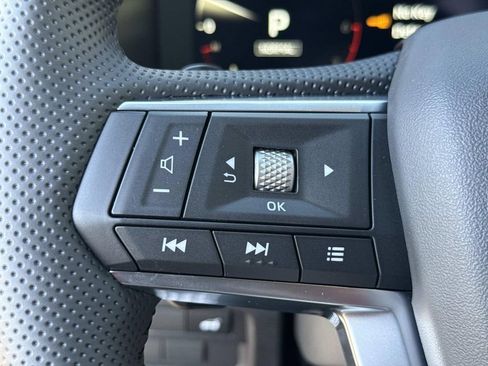 New 2025 Mitsubishi Outlander SEL image 39