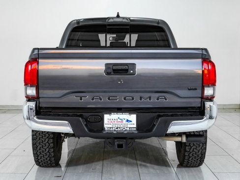 Used 2021 Toyota Tacoma SR5 image 7