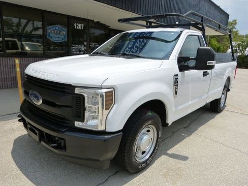 Used 2019 Ford F250 XL w/ Power Equipment Group RWD image 2