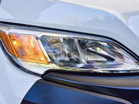 Used 2025 RAM ProMaster 2500 w/ Convenience Group image 8