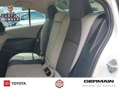 Used 2025 Toyota Corolla LE FWD image 20