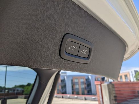 Certified 2023 Volvo C40 P8 Recharge Ultimate AWD/4WD image 29