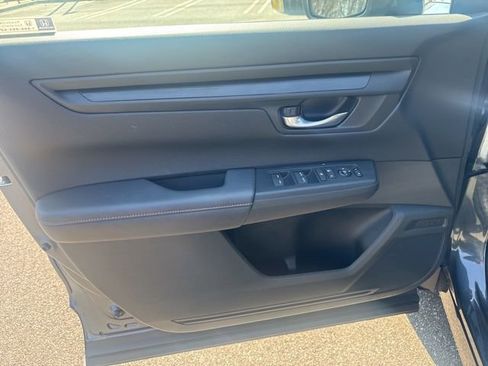 Used 2023 Honda CR-V Sport image 21