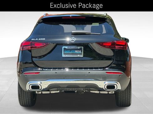 Certified 2026 Mercedes-Benz GLA 250 image 9