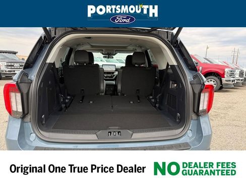 New 2026 Ford Explorer Active w/ Active Comfort Package image 17