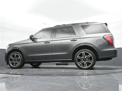 Used 2019 Ford Expedition Limited w/ Equipment Group 303A image 15