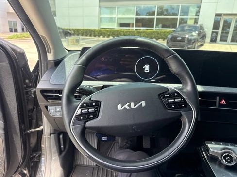Used 2024 Kia EV6 Wind w/ Wind Technology Package AWD/4WD image 10