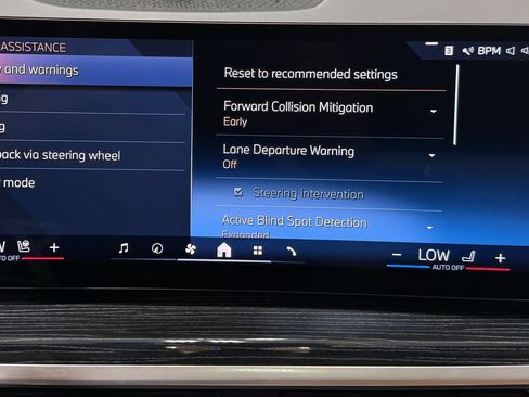 Used 2024 BMW X5 xDrive40i AWD/4WD image 29