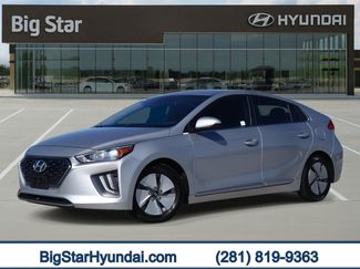 Used 2022 Hyundai Ioniq SE video 1