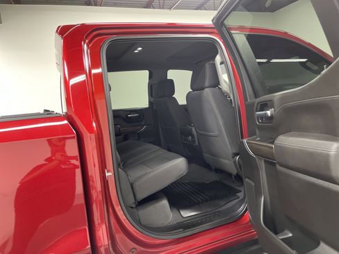 Used 2021 Chevrolet Silverado 1500 RST image 19