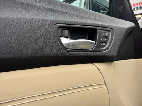 Used 2015 Acura TLX V6 w/ Technology Package image 9