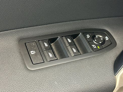 Certified 2024 BMW iX xDrive50 w/ Sport Package AWD/4WD image 13