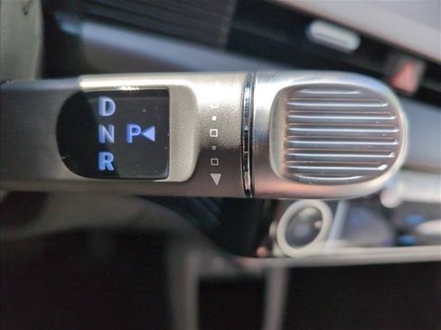 Certified 2024 Hyundai Ioniq 5 Limited RWD image 15