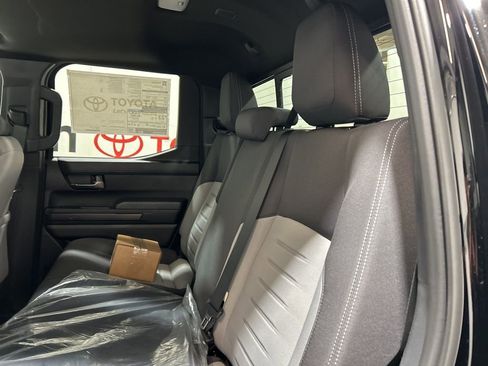 New 2025 Toyota Tacoma TRD Off-Road AWD/4WD image 19