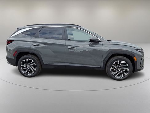 New 2026 Hyundai Tucson SEL Plus AWD/4WD image 8
