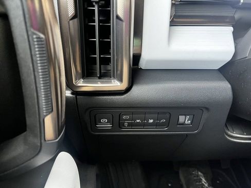 New 2025 GMC Hummer EV 3X w/ Extreme Off-Road Package AWD/4WD image 16