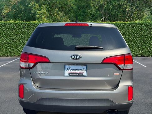 Used 2015 Kia Sorento LX FWD image 5