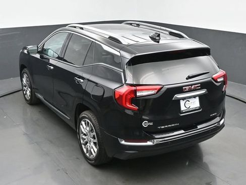 Used 2023 GMC Terrain Denali w/ Denali Premium Package AWD/4WD image 41