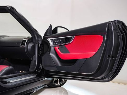 Used 2021 Jaguar F-TYPE R AWD/4WD image 18