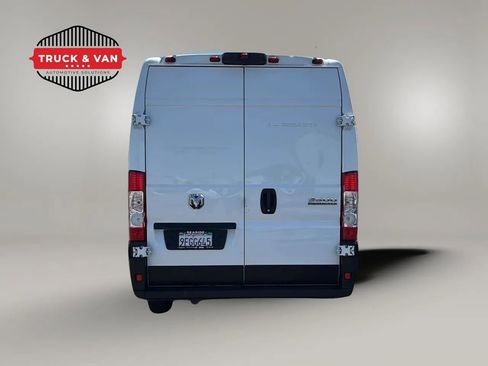 Used 2023 RAM ProMaster 3500 FWD image 5