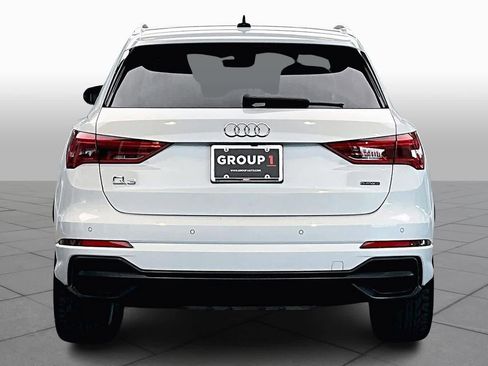 Used 2021 Audi Q3 2.0T Premium Plus w/ Premium Plus Package image 4