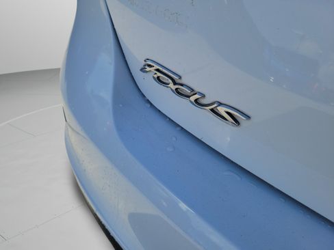 Used 2018 Ford Focus SEL FWD image 31