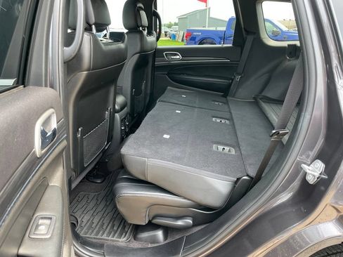 Used 2019 Jeep Grand Cherokee Limited w/ Luxury Group II AWD/4WD image 48
