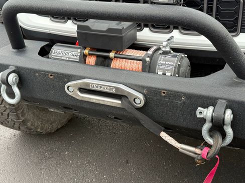 Used 2024 Jeep Wrangler Unlimited Rubicon image 10