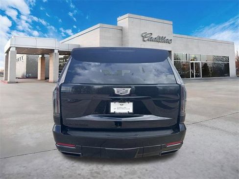 New 2026 Cadillac Escalade Platinum Sport image 4