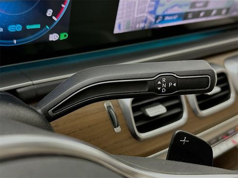 Used 2022 Mercedes-Benz GLS 450 4MATIC image 17