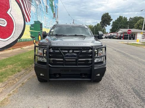 Used 2021 Ford F250 Lariat w/ Lariat Ultimate Package AWD/4WD image 11
