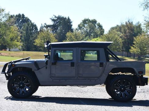 Used 1998 HUMMER H1 4-Door Open Top image 6